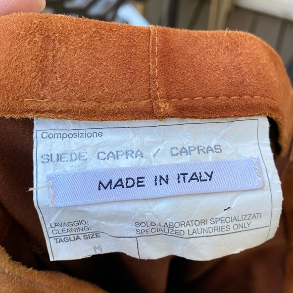 Italian maker suede skirt - Picture 4 of 8